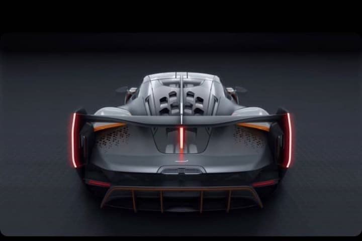 2019 - [McLaren] Sabre 06sy1qcbvx7v