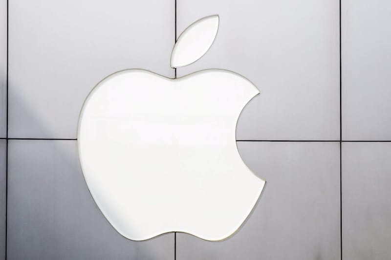 'Hoofd Apple's auto-afdeling legt werk neer'