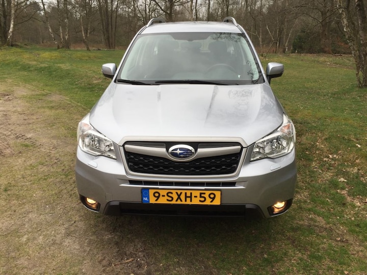 Subaru Forester 2.0 Luxury (2013) 4 review AutoWeek.nl