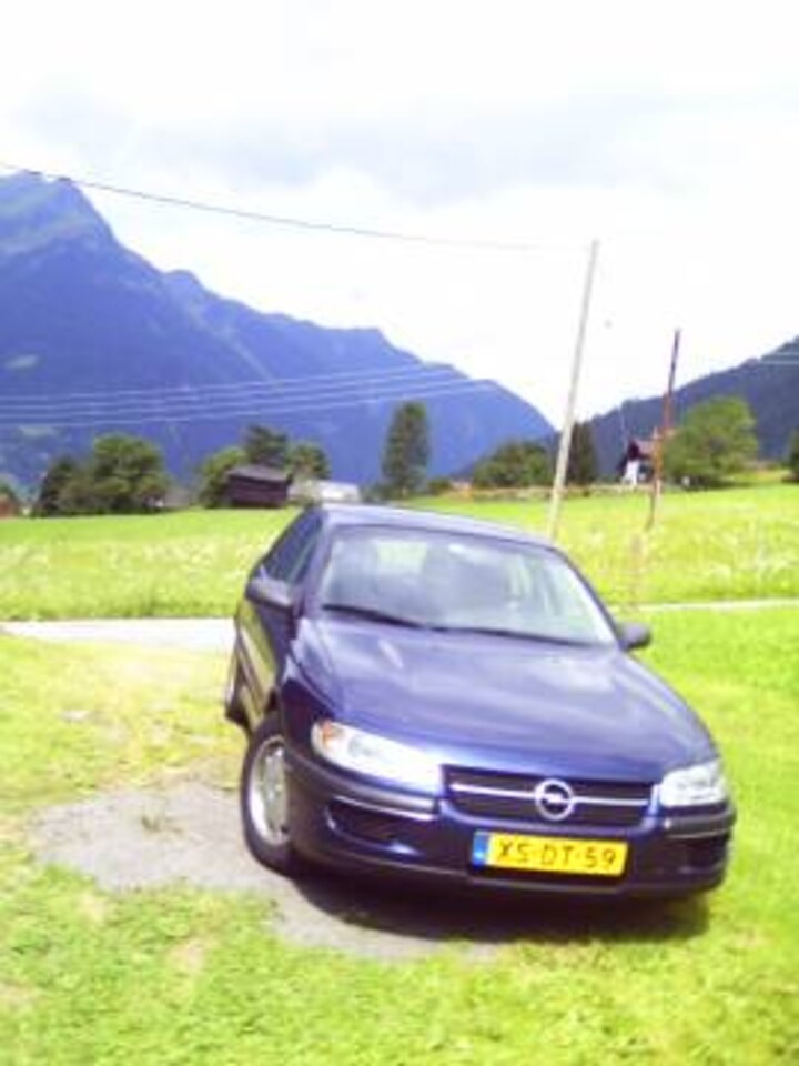Opel Omega 2.5i-V6 (1999)