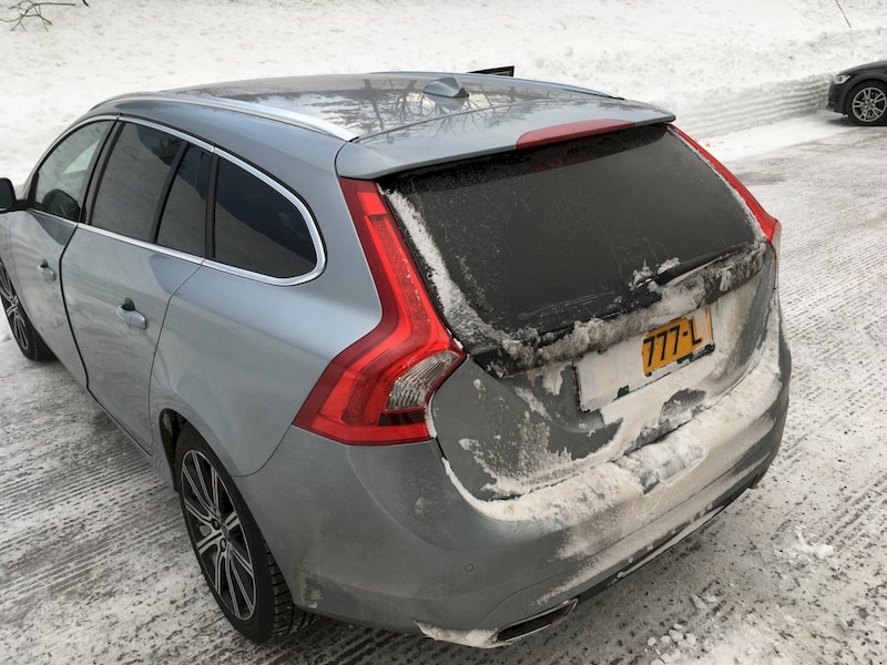 Volvo V60 D5 AWD Twin Engine Special Edition (2016)