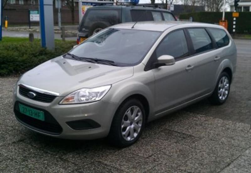 Ford Focus Wagon 1.6 16V Trend (2008)