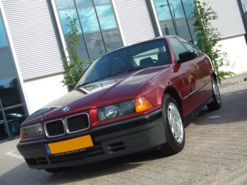BMW 318i (1991) #3