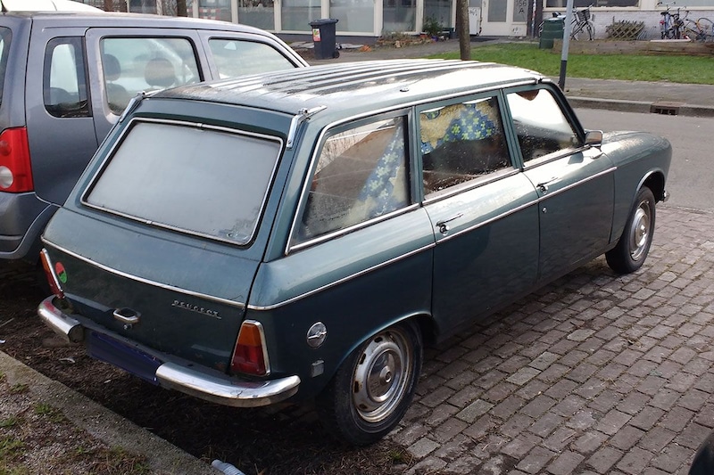 In het wild: Peugeot 204 (1968)