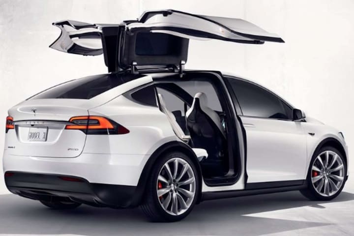 Tesla Model X duikt voortijdig op
