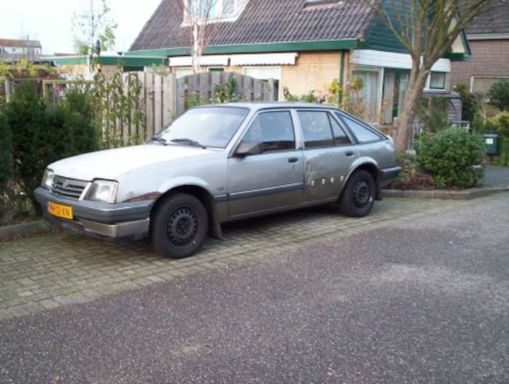 Opel Ascona 1.6 S LS (1986)