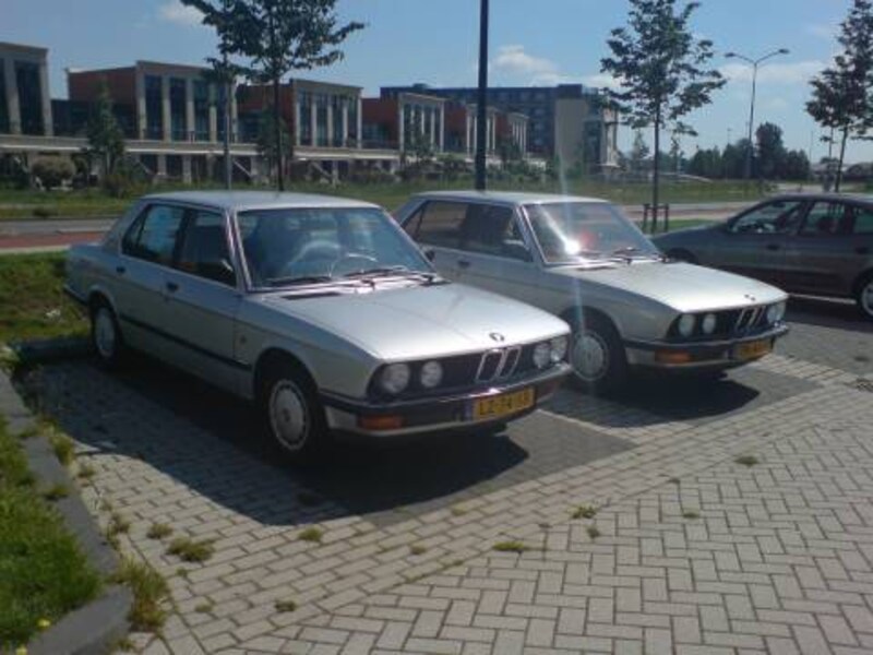 BMW 518i (1985)