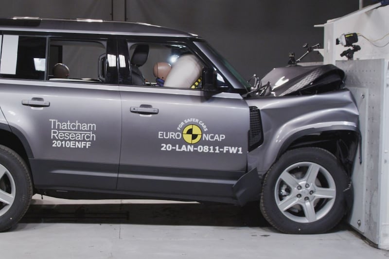 EuroNCAP Crashtest Land Rover Defender