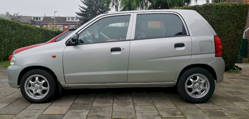 Suzuki Alto 1.1 GLX (2004)