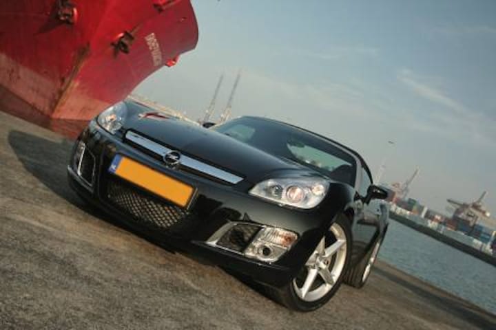 Opel GT (2008)
