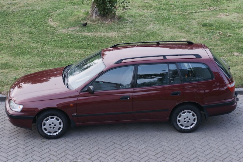 Toyota Carina E Stationwagon 1.8 GLi (1997)