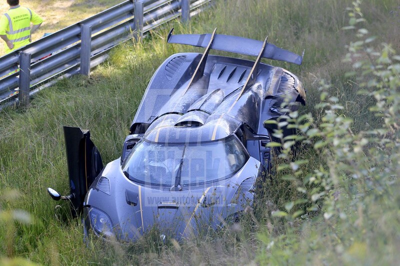 Koenigsegg One:1 crasht hard op Nordschleife