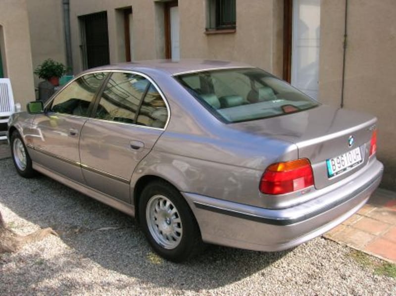 BMW 528i Executive (1998) #3