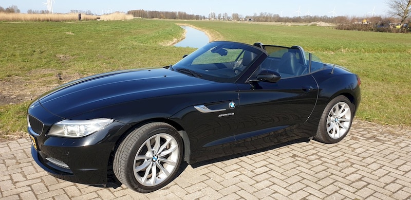 BMW Z4 Roadster sDrive20i High Executive (2014)