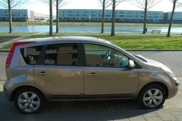 Nissan Note 1.4 first NOTE (2007)
