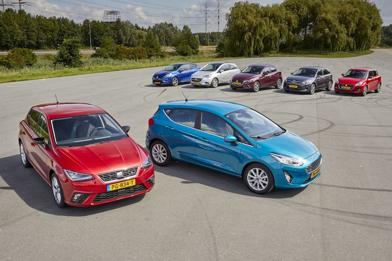  Pruebas: Ford Fiesta - Kia Rio - Mazda 2 - Opel Corsa - Renault Clio -