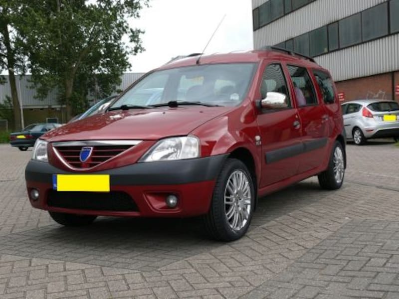Dacia Logan MCV 1.6 16V Lauréate (2007)