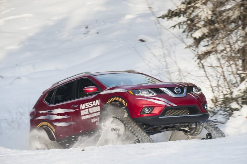 Nissan 'X-Trail' met rupsbanden voor Canada