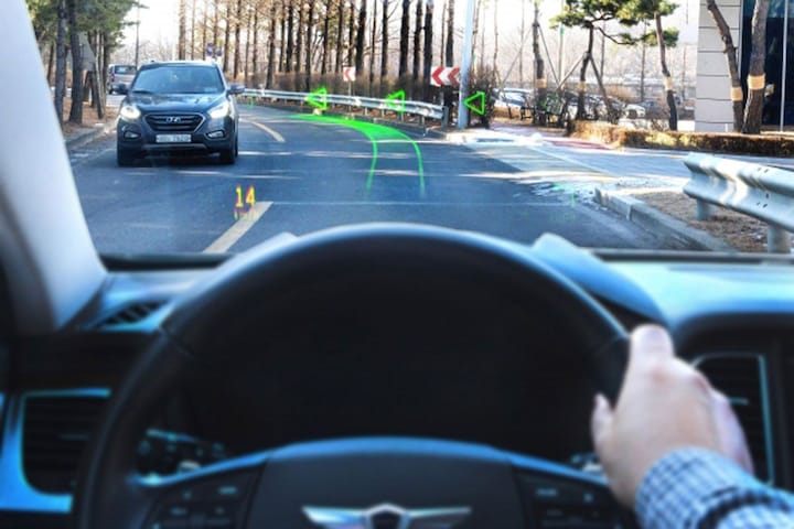 WayRay Hyundai head-up et Augmented Reality