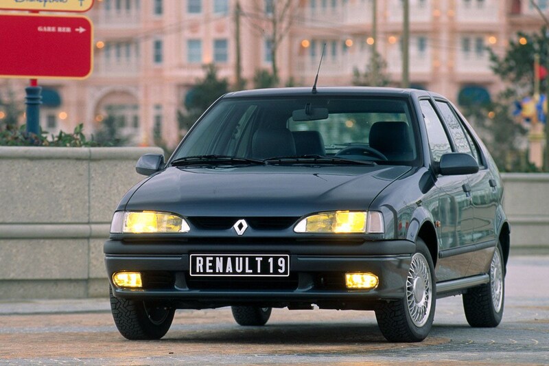 Facelift Friday: Renault 19
