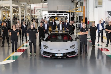 Lamborghini bouwt 10 duizendste Aventador