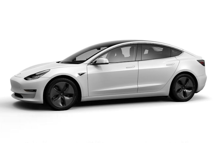 Tesla Model 3 wit