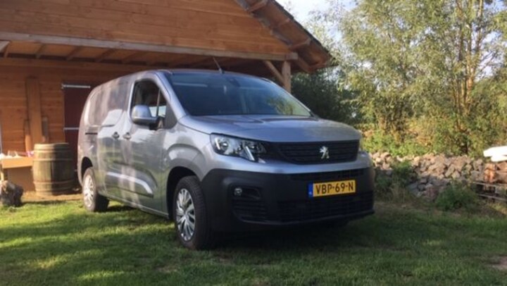 Peugeot Partner Long Premium 1.6 BlueHDi 100 (2019)