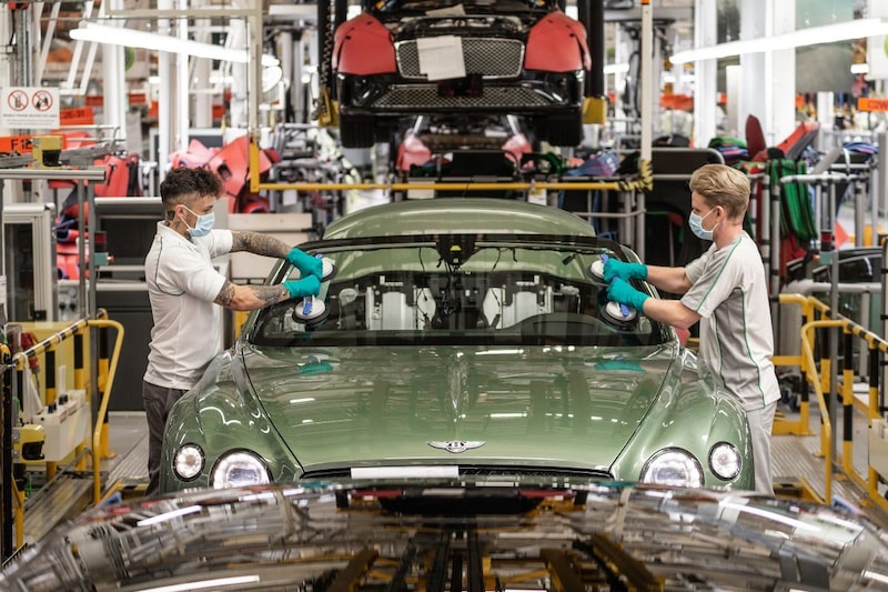 Bentley fabriek corona heropening