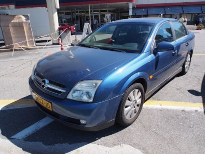 Opel Vectra 1.8-16V (2002)