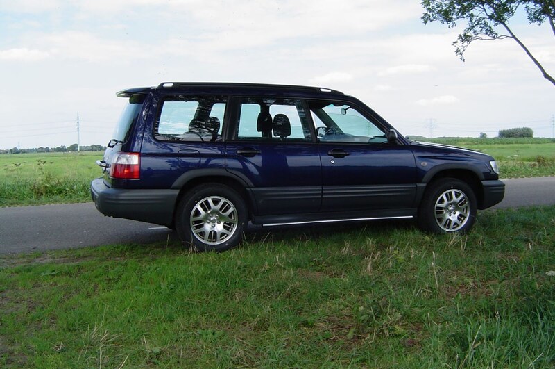 Subaru Forester 2.0 AWD (2001)