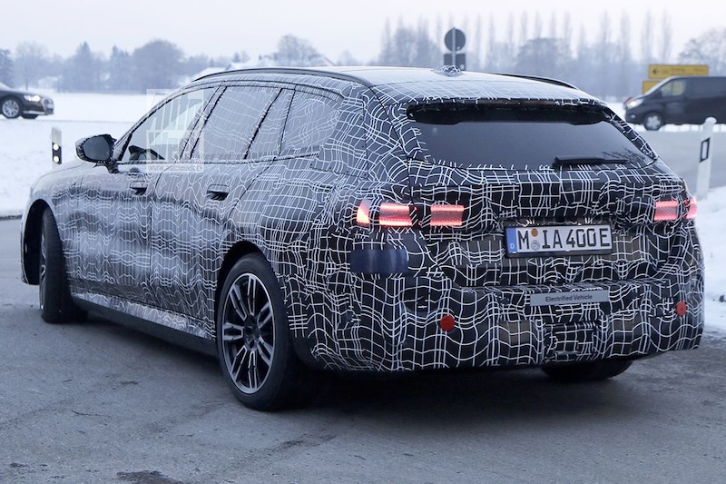 Electric BMW i5 Touring confirmed, iX2 also coming