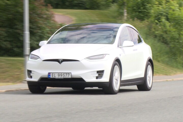 Ook Tesla Model X onder de loep genomen