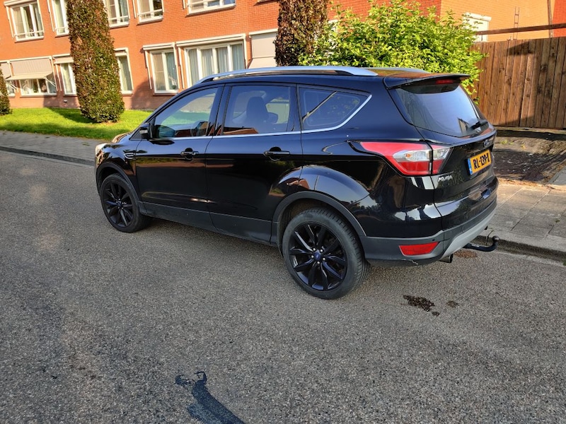 Ford Kuga 1.5 EcoBoost 120pk 2WD Trend Ultimate (2018)