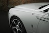 Eleanor Rugby: Rolls-Royce Wraith in actiejas