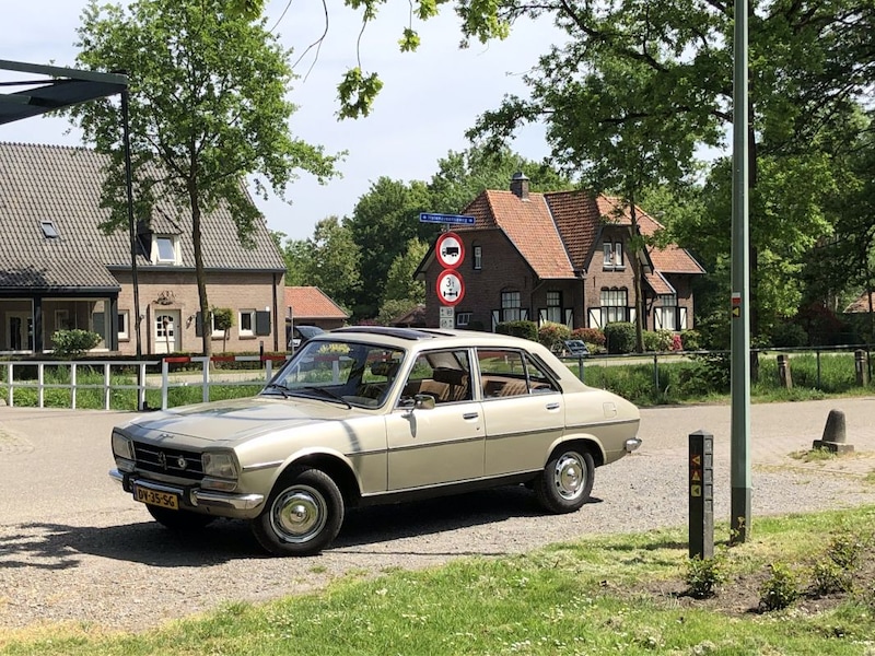 Peugeot 504 (1979)