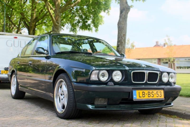 BMW 525i (1995)