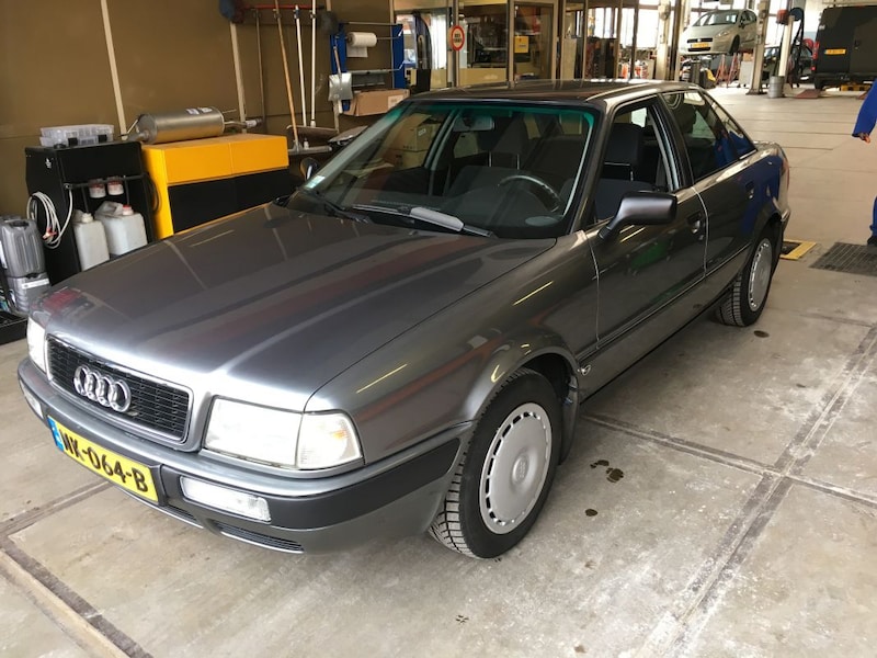 Audi 80 2.0 E 90pk (1992)
