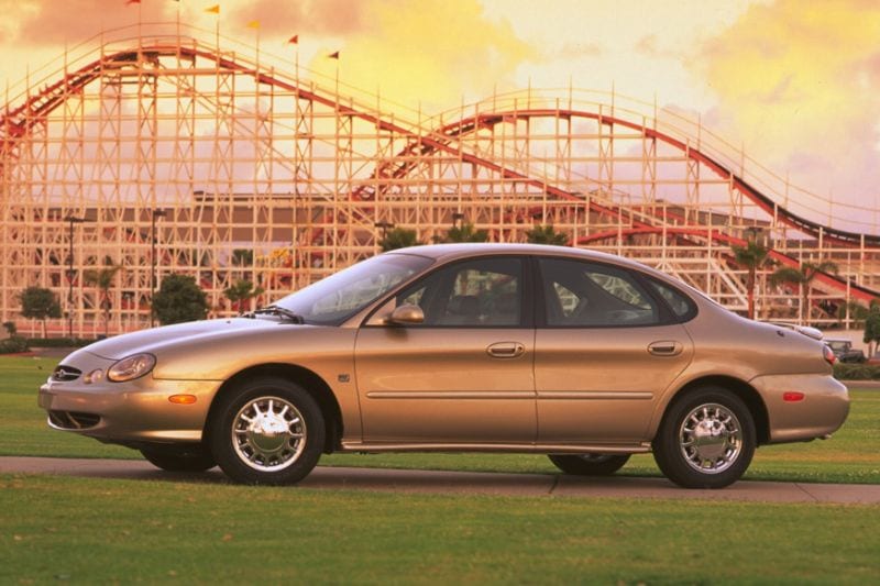Ford Taurus GL (1997)