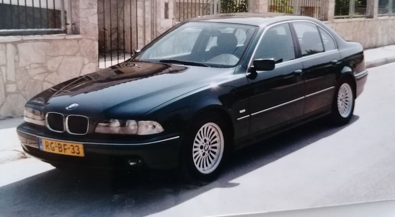 BMW 528i Executive (1997)