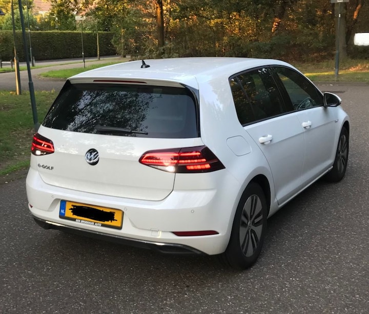 Volkswagen e-Golf (2018)