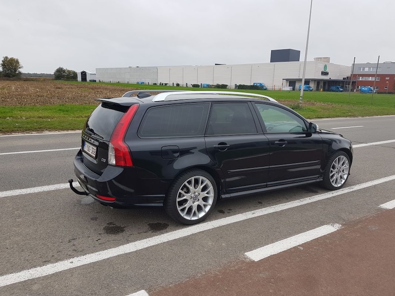 Volvo V50 D3 RDesign Pro Edition (2012) review AutoWeek.nl