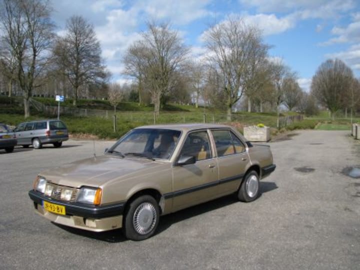 Opel Ascona 1.6 S (1983)