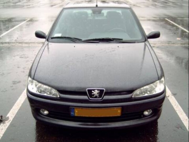 Peugeot 306 XSdt 2.0 HDI (2001)