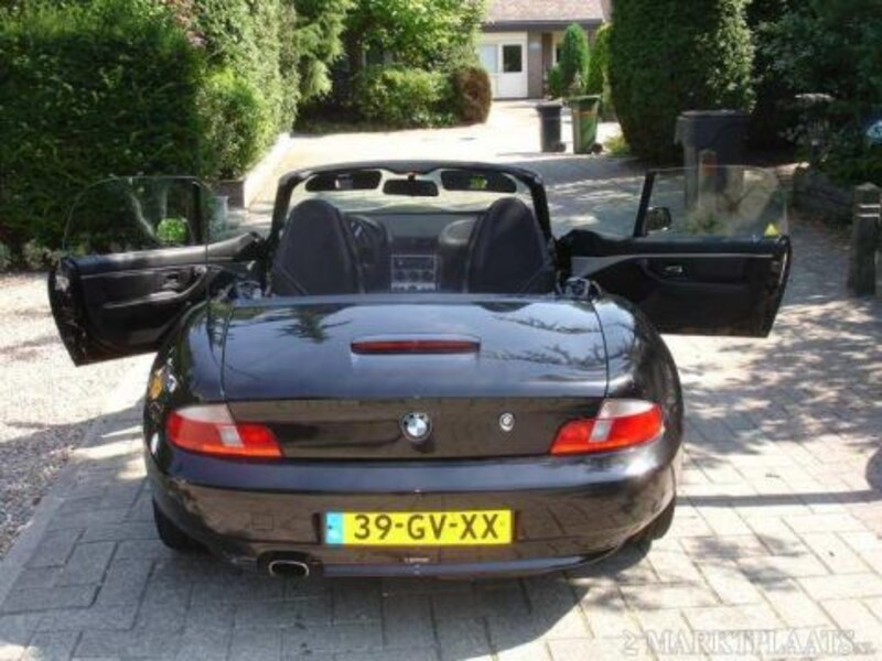 BMW Z3 roadster 1.9i S (2001)