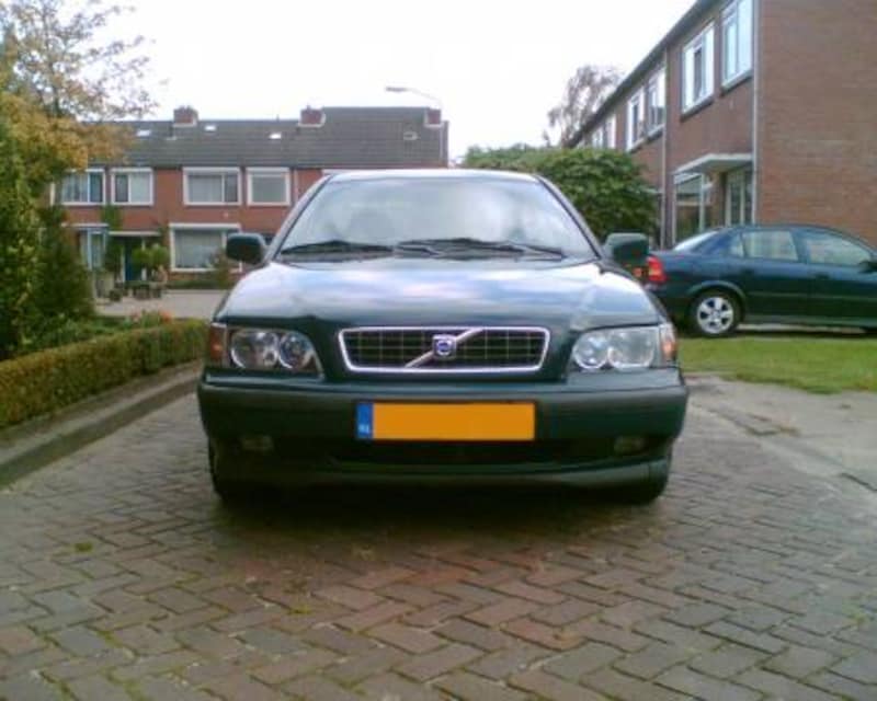 Volvo S40 1.8 Europa (1997)