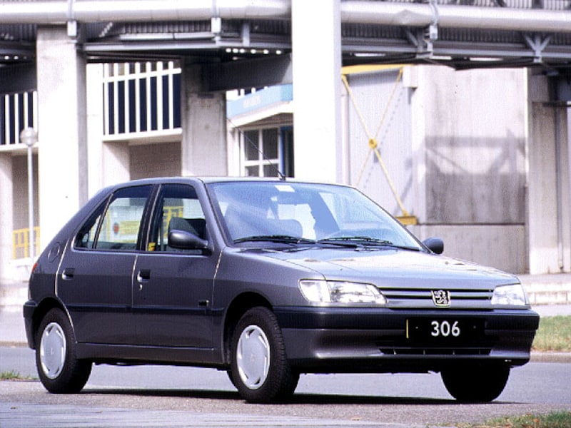 Peugeot 306 XRd 1.9 (1996)