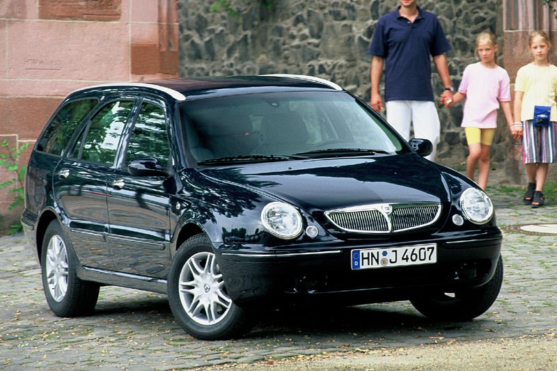 Lancia Lybra SW 2.0 20v LX (2001)