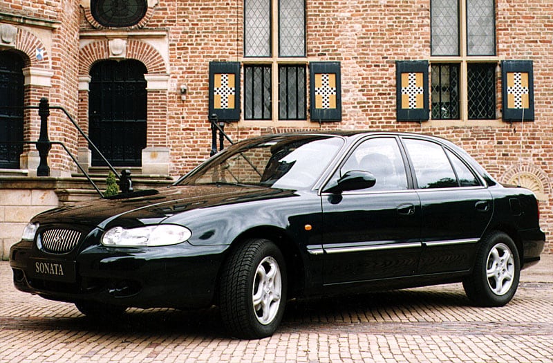 Hyundai Sonata 2.0i GLE (1997)