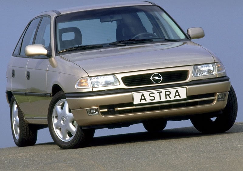 Opel Astra 1.6i GL (1997)
