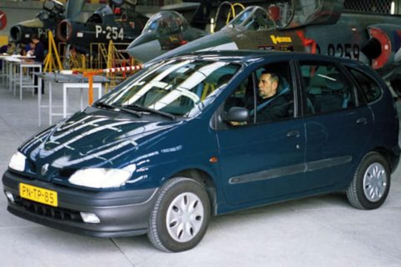 Renault Mégane Scénic RT 1.6e (1997)